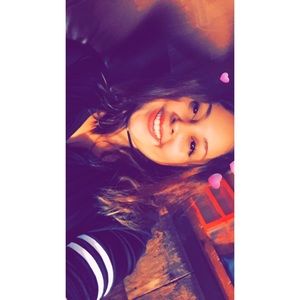 Meet your Posher, Natacha